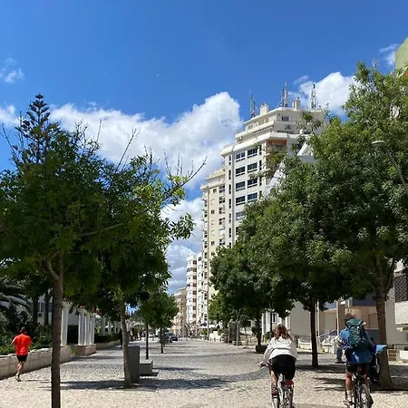 10e Invicta - Casas & Papeis Apartment *